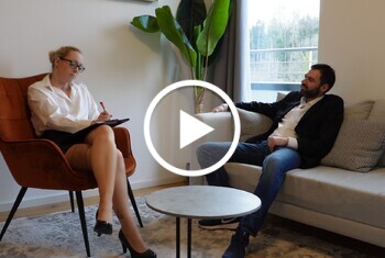 SKANDALÖSE SEXTHERAPIE BEI DR. LEA!  DIE NACHUNTERTSUCHUNG WIRD ZUM HÄRTE TEST!!