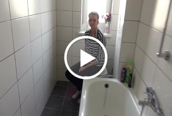 Ist sie zu j**g zum schlucken?!