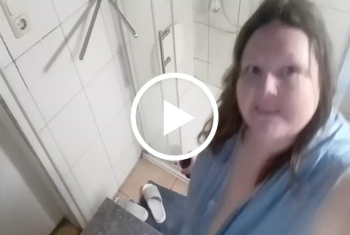 Duschen im Kittel mit Natursekt e*******t