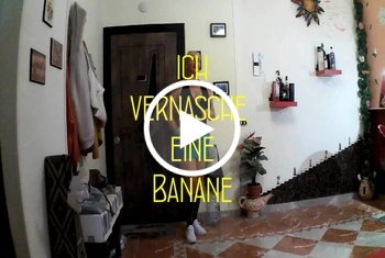 MegaTitten: Ich vernasche eine Banane