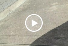 Öffentlich an der Raststätte