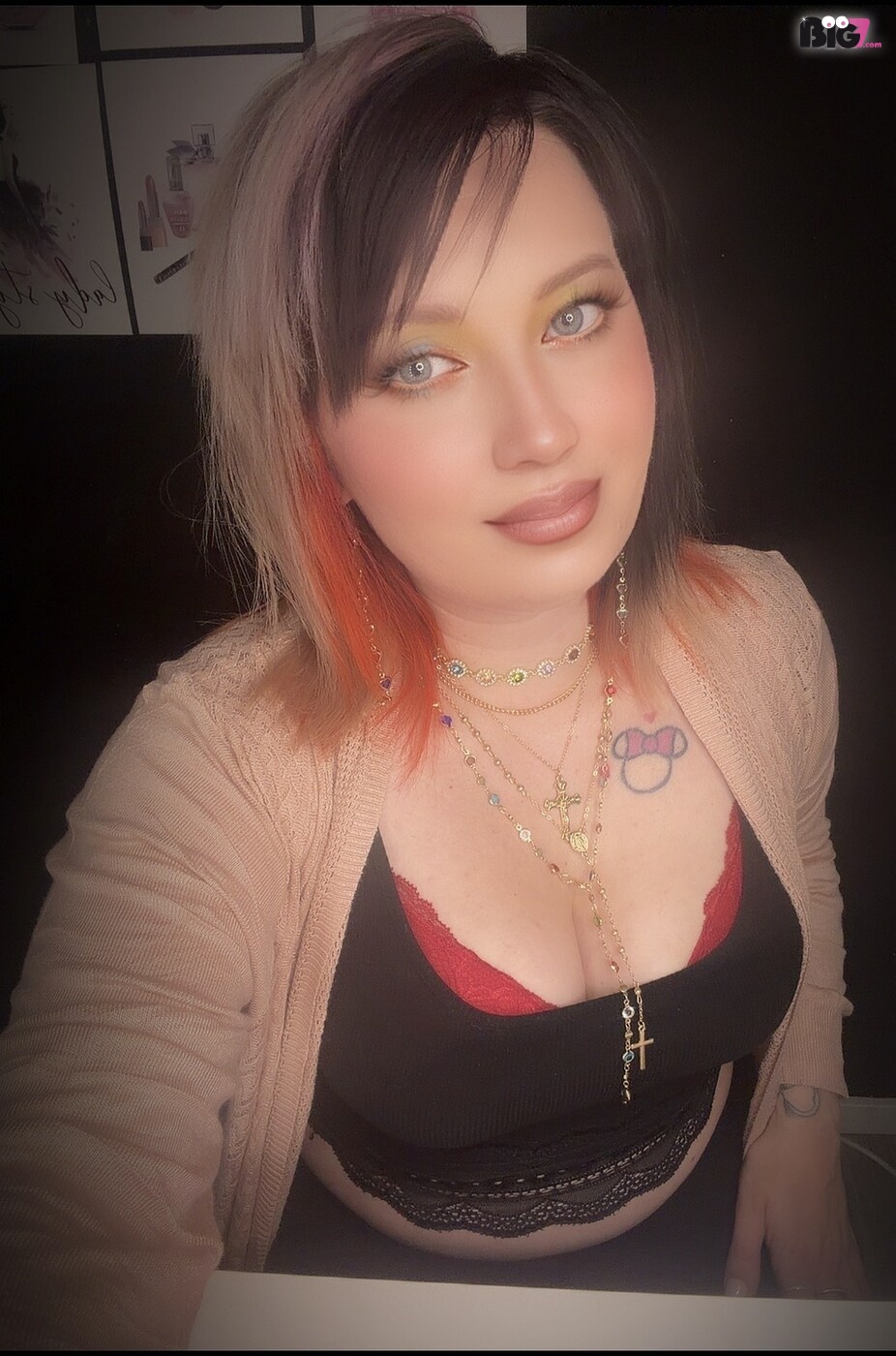 69, Dirtytalk, Analsex, Sexspielzeuge, Tittenfick, Gesichtsbesamung, Eier lecken, Creampie, Große Schwänze, Lesbische Spiele, Rollenspiele, Dreier , High-Heels, Schulerziehung, Versklavung aktiv 