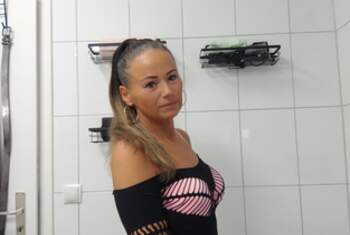 YourLovelyGirl - Profilbild