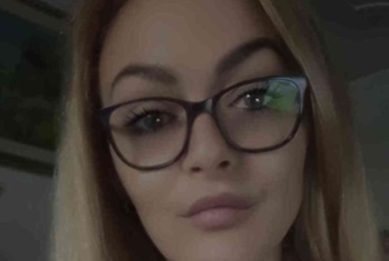 Elosheva, 36 Jahre, Pornodarstellerin, aus Italien