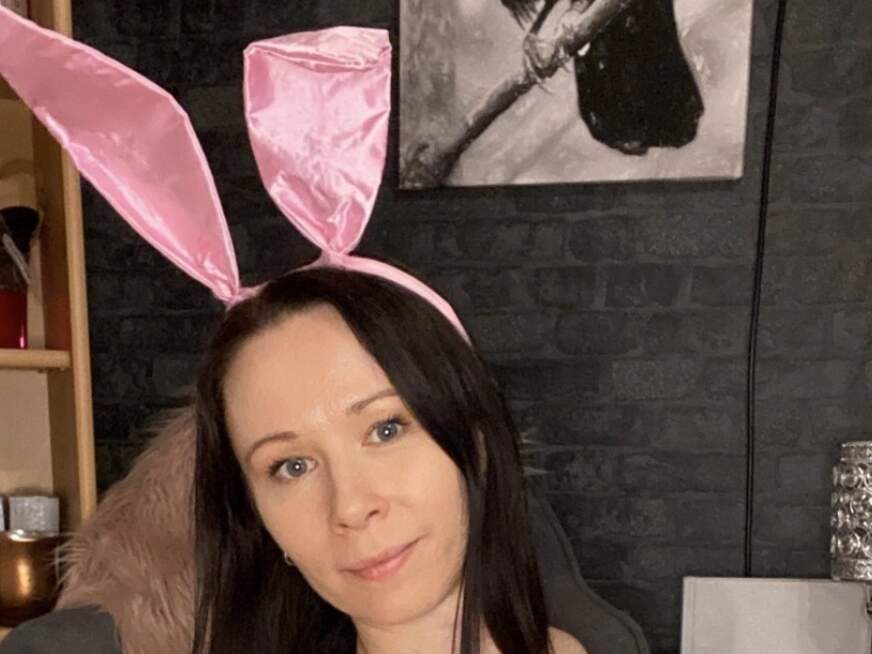 Toy gefunden! Hemmungslos in der Küche befriedigt! - Erotik Amateur