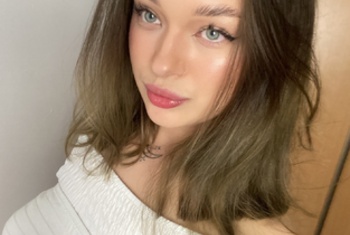 MarieStyle, 19 Jahre, Pornodarstellerin aus Polen