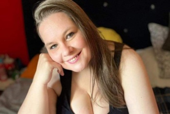 Phantasya, 45 Jahre, Pornodarstellerin aus Siegen