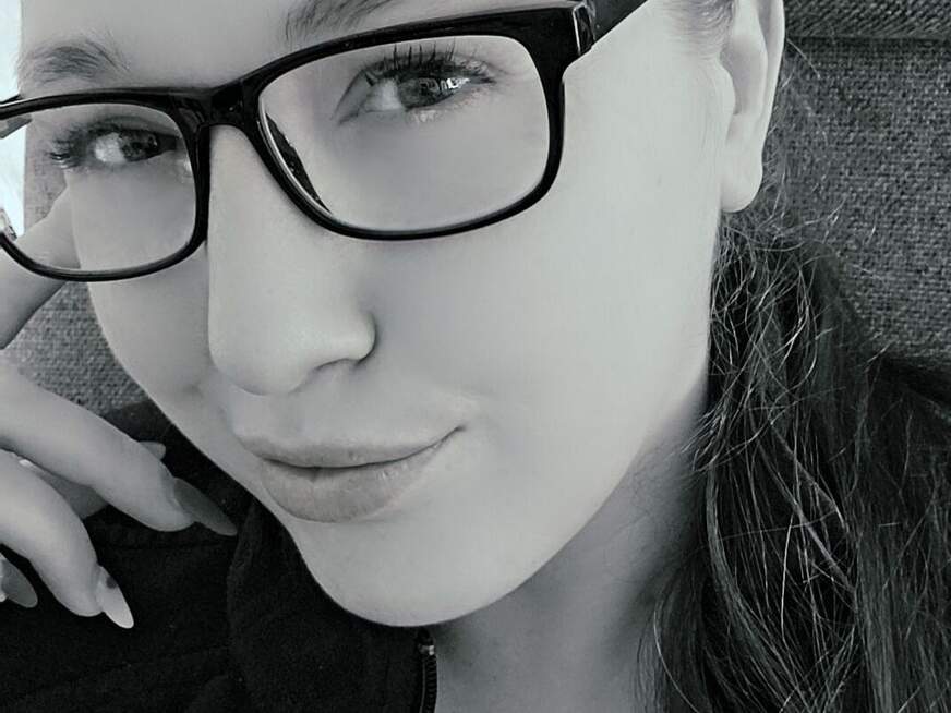 Stehst du auf Naturtitten? - Erotik Amateur