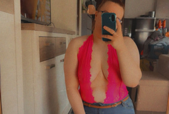 Pleasuree26x, 26 Jahre, Pornodarstellerin