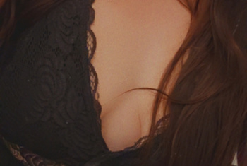 Hayley2000  Kurven, Geheimnisse, Spannung.Ich ziehe dich an - und du weißt nicht, ob du Wiederstehen kannst. 🫦