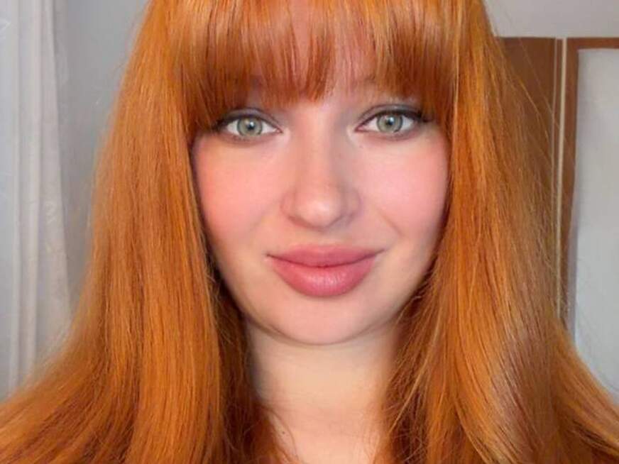 Ich habe einen großen und einen kleinen P***s verglichen und musste lachen - Erotik Amateur