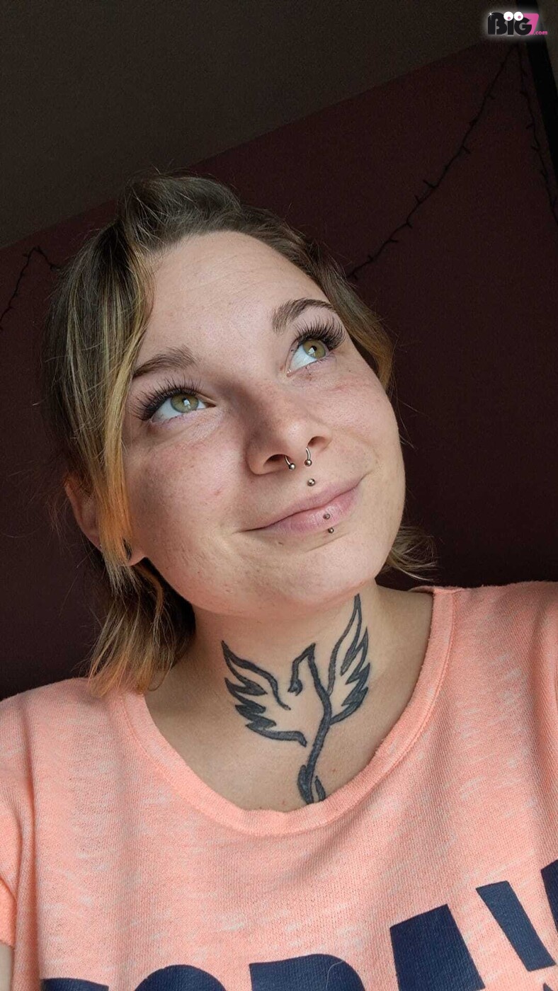 69, Girlfriendsex, Dirtytalk, Analsex, Zungen-Analsex aktiv, Zungen-Analsex passiv, Ass to Mouth, Zeigen in der Öffentlichkeit, Sexspielzeuge, Gegenstände einführen, Tittenfick, Deepthroating (Hardcore Blasen), Gesichtsbesamung, Face-Sitting, Eier lecken, Creampie, Lesbische Spiele, Rollenspiele, Dreier , Gruppensex , Nylon-Strapserotik, Fuß-Fetisch, Lack,Leder, Latex, Doktor-Spiele, Natursekt aktiv, Wachs-Spiele, Dominante Rollen, Demütigung, Keuschhaltung, Psychofolter, Rasur, Schulerziehung, Versklavung aktiv , Eingipsen, Trampling
