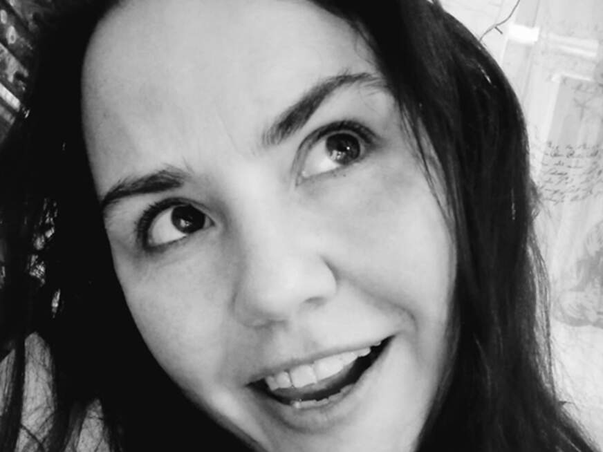 DEINE PUTZFRAU p**st alles Sauber! - Erotik Amateur