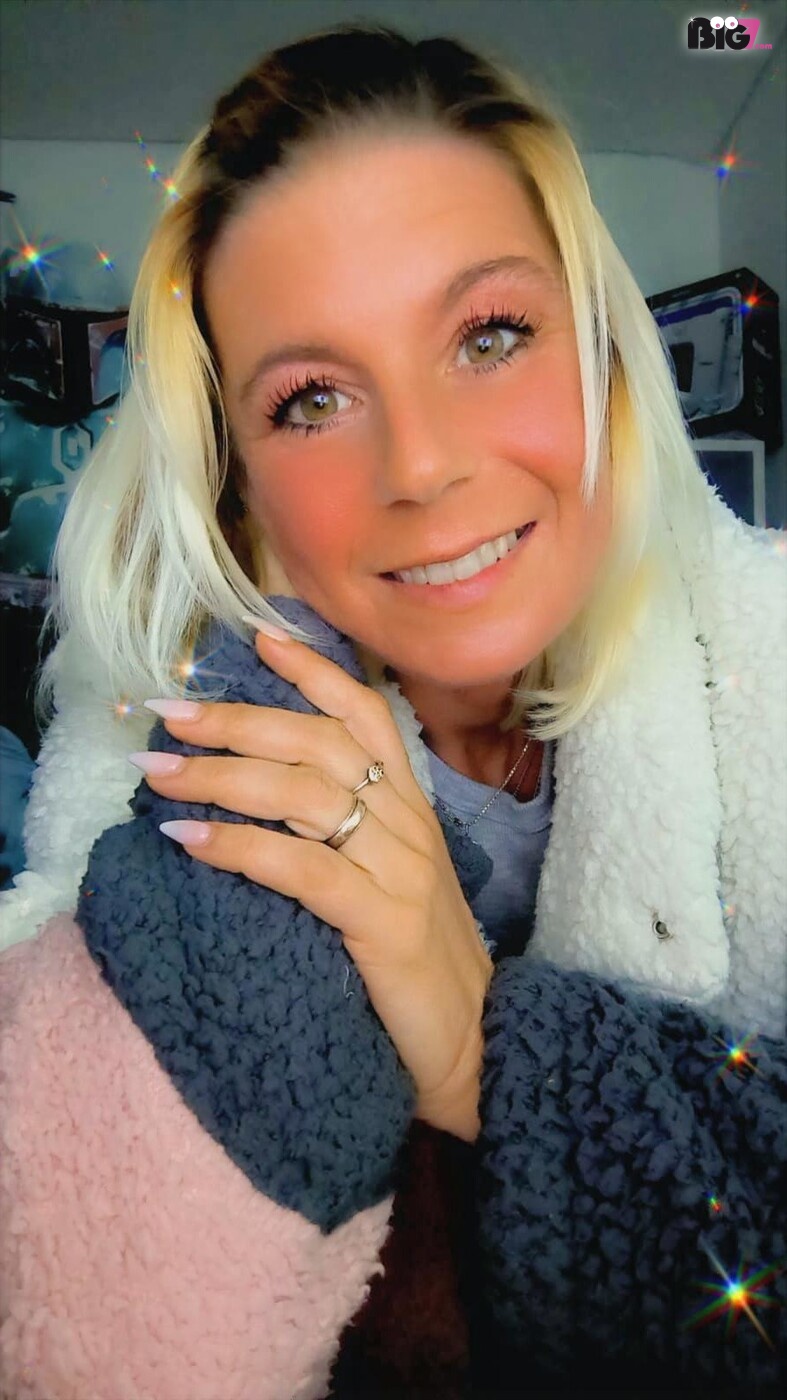 69, Dirtytalk, Analsex, Sexspielzeuge, Creampie, Lesbische Spiele, Rollenspiele, Nylon-Strapserotik, High-Heels, Fisting