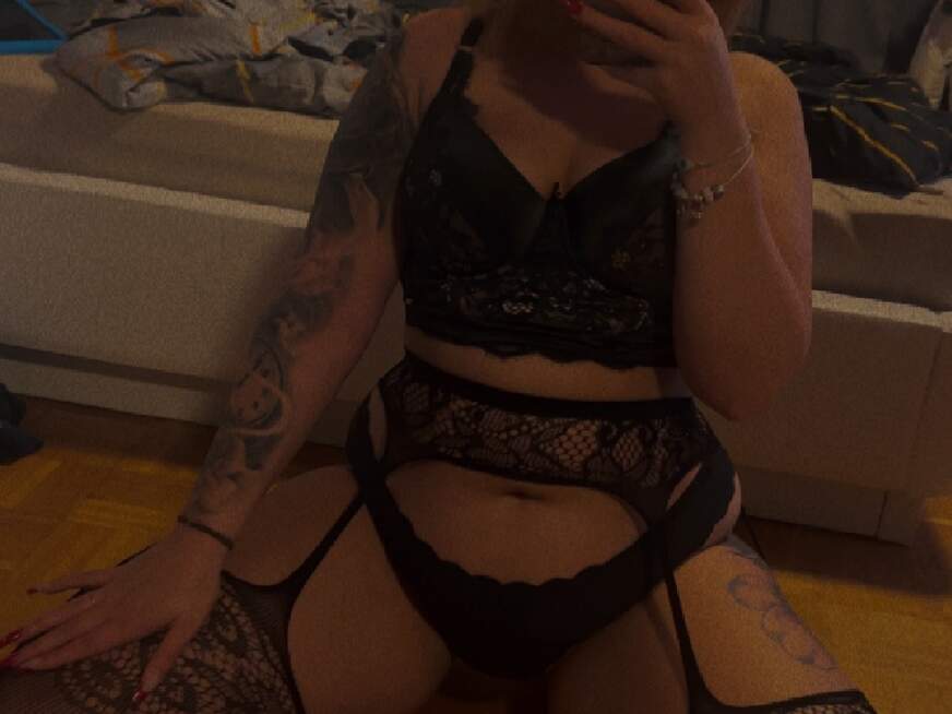 FlameGirl95