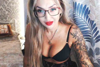 DirtyWet, 40 Jahre, Pornodarstellerin, aus hamburg