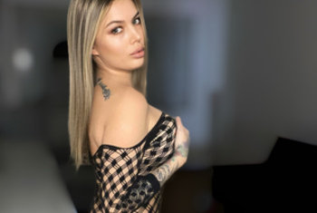 69, Girlfriendsex, Dirtytalk, Analsex, Anal-Dehnungen aktiv, Anal-Dehnungen passiv, Sexspielzeuge, Gegenstände einführen, Tittenfick, Massenbesamung / Bukkake, Gesichtsbesamung, Face-Sitting, Eier lecken, Creampie, Große Schwänze, Dreier , Doppelte Penetrationen, Sex-Parties, High-Heels, Lack,Leder, Latex, Natursekt aktiv, Natursekt passiv, Devote Rollen, Demütigung, Rasur, Versklavung aktiv , Versklavung passiv, Fisting