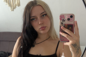 WetMary, 23 Jahre, Pornodarstellerin, aus Kiel
