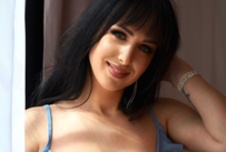 HornyIna82
