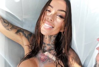 69, Girlfriendsex, Dirtytalk, Zeigen in der Öffentlichkeit, Sexspielzeuge, Gegenstände einführen, Tittenfick, Massenbesamung / Bukkake, Deepthroating (Hardcore Blasen), Gesichtsbesamung, Eier lecken, Creampie, Große Schwänze, Große Brüste, Lesbische Spiele, Rollenspiele, Doppelte Penetrationen, Gruppensex , Sex-Parties, Nylon-Strapserotik, High-Heels, Fuß-Fetisch