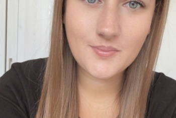 Sweetness94, 31 Jahre, Pornodarstellerin