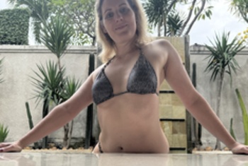 NoraNoxx, 37 Jahre, Pornodarstellerin, aus Karlsruhe