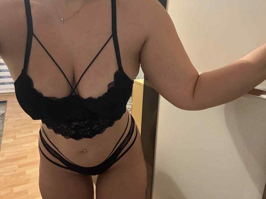 Komm doch mit mir ins Bett - Erotik Amateur