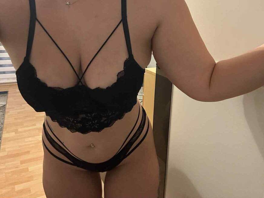 Komm doch mit mir ins Bett - Erotik Amateur