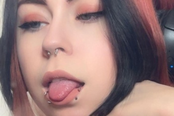 Luana-Lou, 22 Jahre, Pornodarstellerin