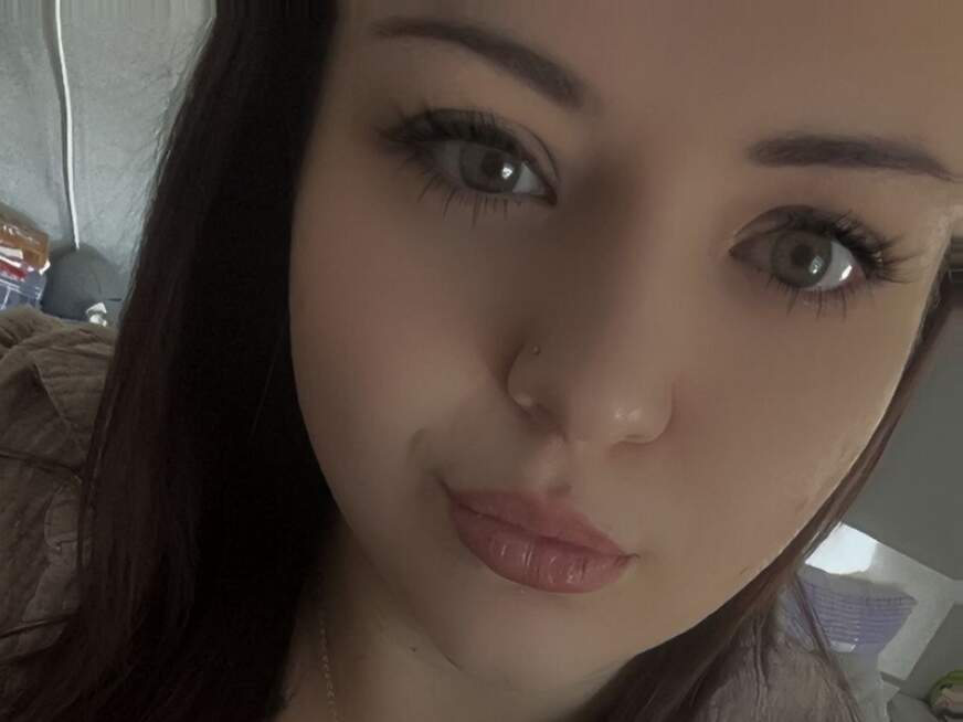 Dildo b*****t bis zum S****t - Erotik Amateur