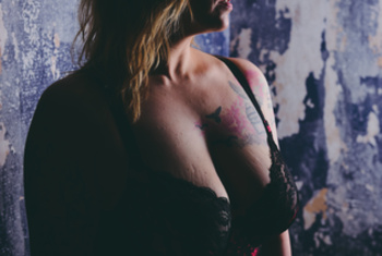 Hot-Fee-Elena ᐅ 30 Jährige Pornodarstellerin aus Österreicch