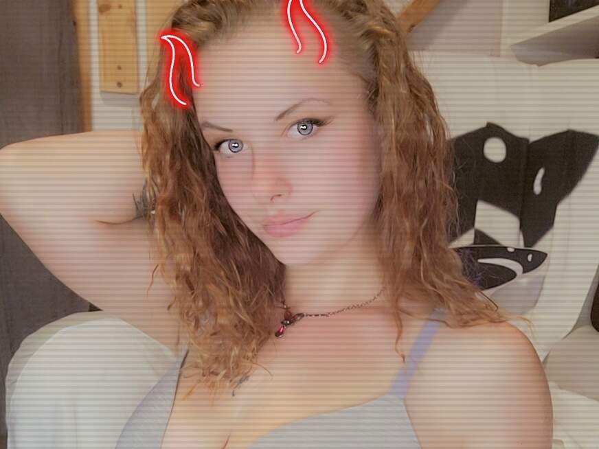 Dildo F**k in D***y - Erotik Amateur