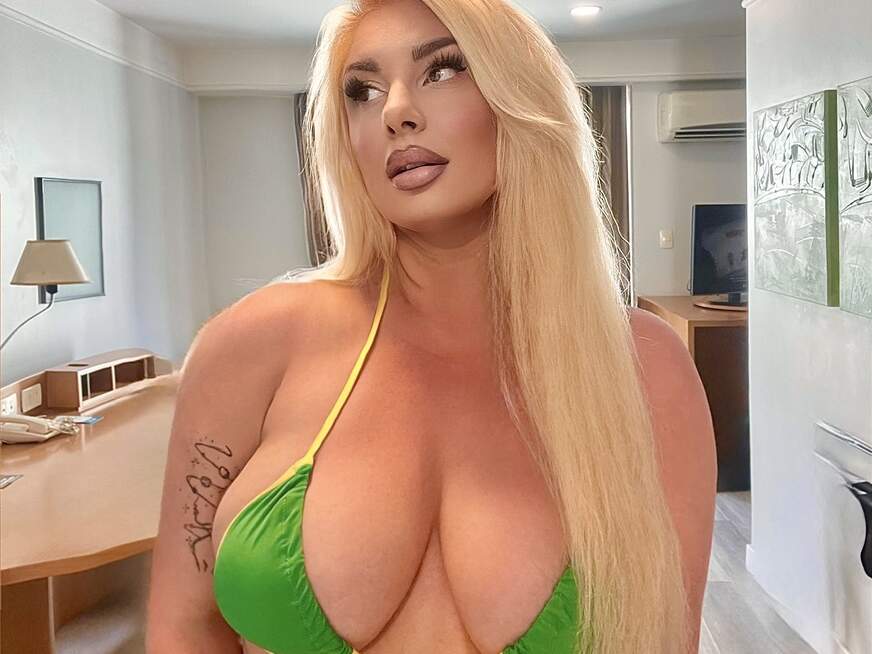 Luxuriaa
