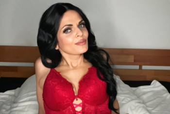 XXsweetalexaXX, 40 Jahre, Pornodarstellerin