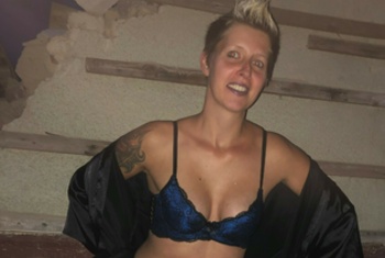 Sexy-Dany, 34 Jahre, Pornodarstellerin aus Maxhütte-Haidhof