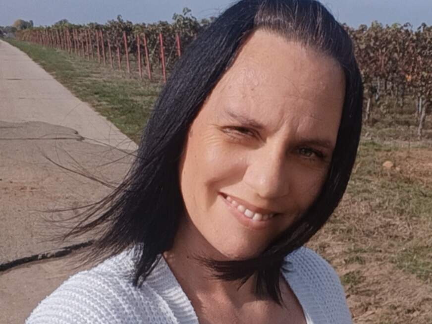 Ups... Ein kleines Missgeschick beim Staubs****n - Erotik Amateur