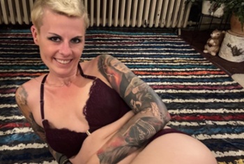 LadyMallory, 43 Jahre, Pornodarstellerin, aus thale