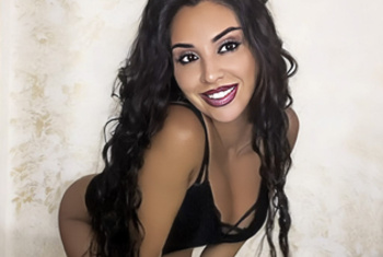 SexyDiorra, 26 Jahre, Pornodarstellerin, aus Italien