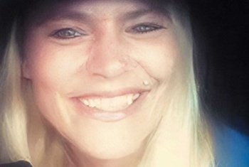 Nancyfeucht, 44 Jahre, Pornodarstellerin, aus Leverkusen