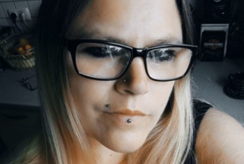 Nancyfeucht, 44 Jahre, Pornodarstellerin, aus Leverkusen