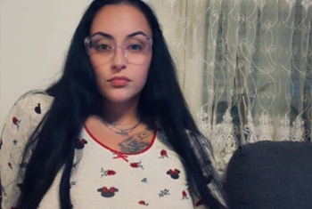 Snow_Bunny, 31 Jahre, Pornodarstellerin