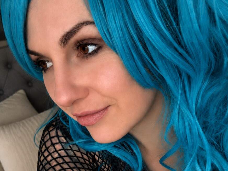 C******e! Der Versuch S****a aus meiner M****i zu löffeln! - Erotik Amateur