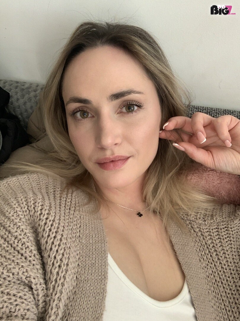 ScarlettXBlonde
