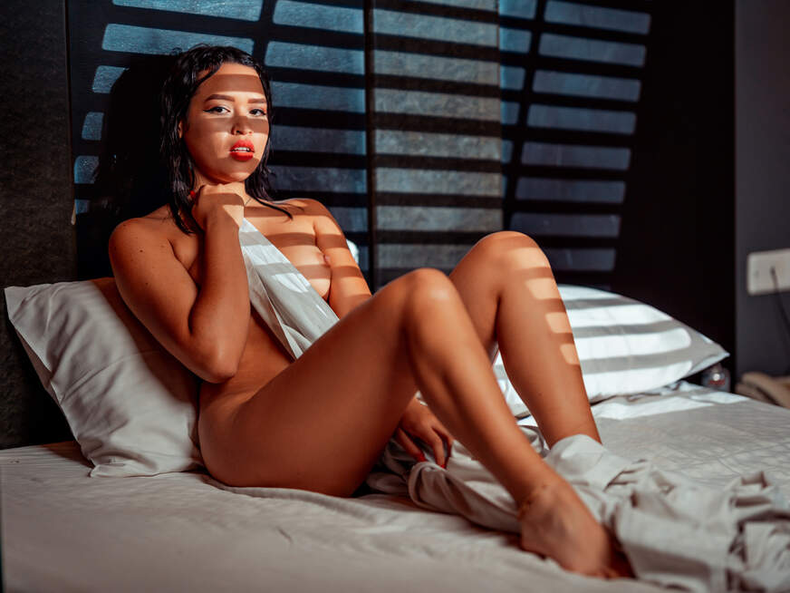 AmandaMiller