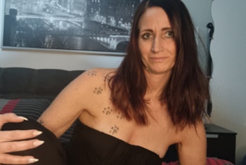 NadjaNeah, 38 Jahre, Pornodarstellerin aus Bielefeld 