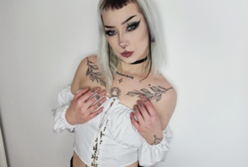 ViviaDarc, 29 Jahre, Pornodarstellerin, aus Berlin