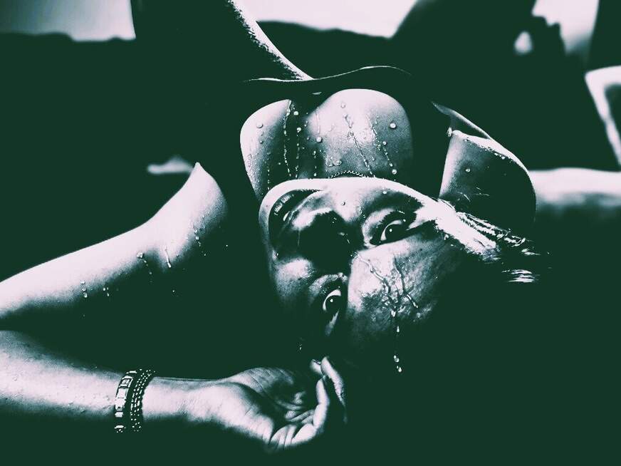 Ich m**ke die P******a meines Nachbarn... sein geilster Orgasmus ever - Erotik Amateur