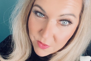 HotAurelie, 47 Jahre, Pornodarstellerin