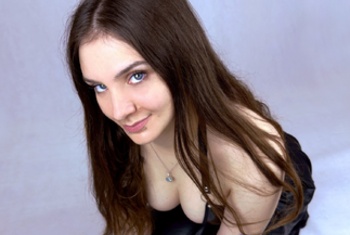 MayaWunderbar, 20 Jahre, Pornodarstellerin, aus Polen