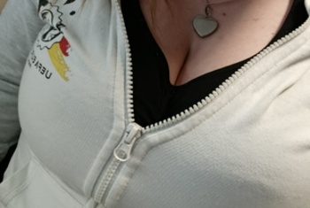 Pingigirl, 23 Jahre, Pornodarstellerin